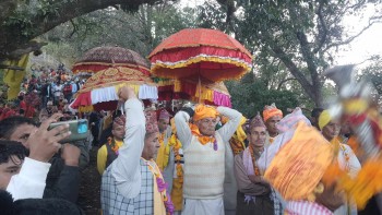 बैतडीमा जात्राको रौनकः तीन स्थानीय तहमा आज सार्वजनिक बिदा